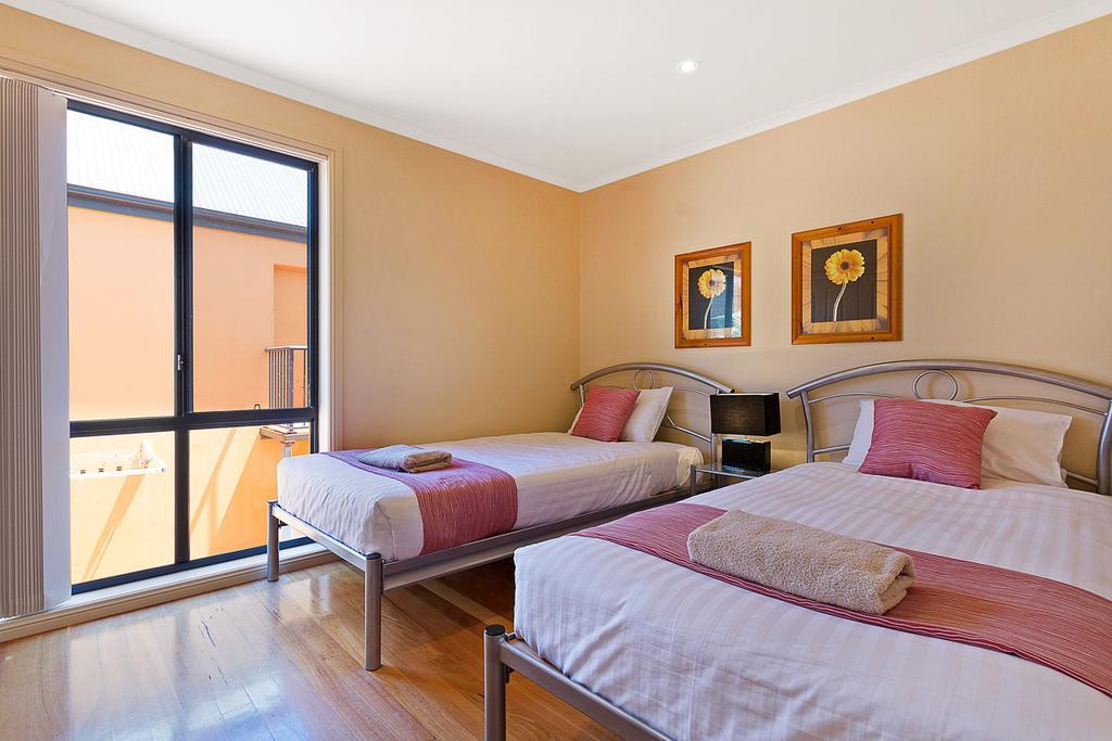 Snug Cove Villas Eden Esterno foto